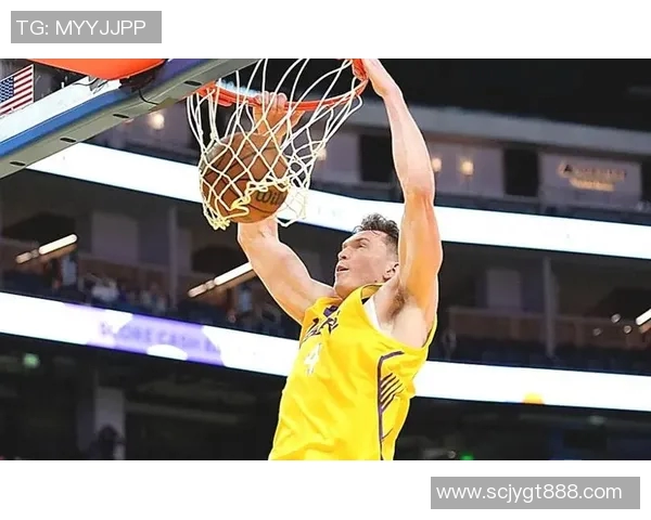 湖人对决热火总决赛第六场激战回顾与精彩瞬间分析